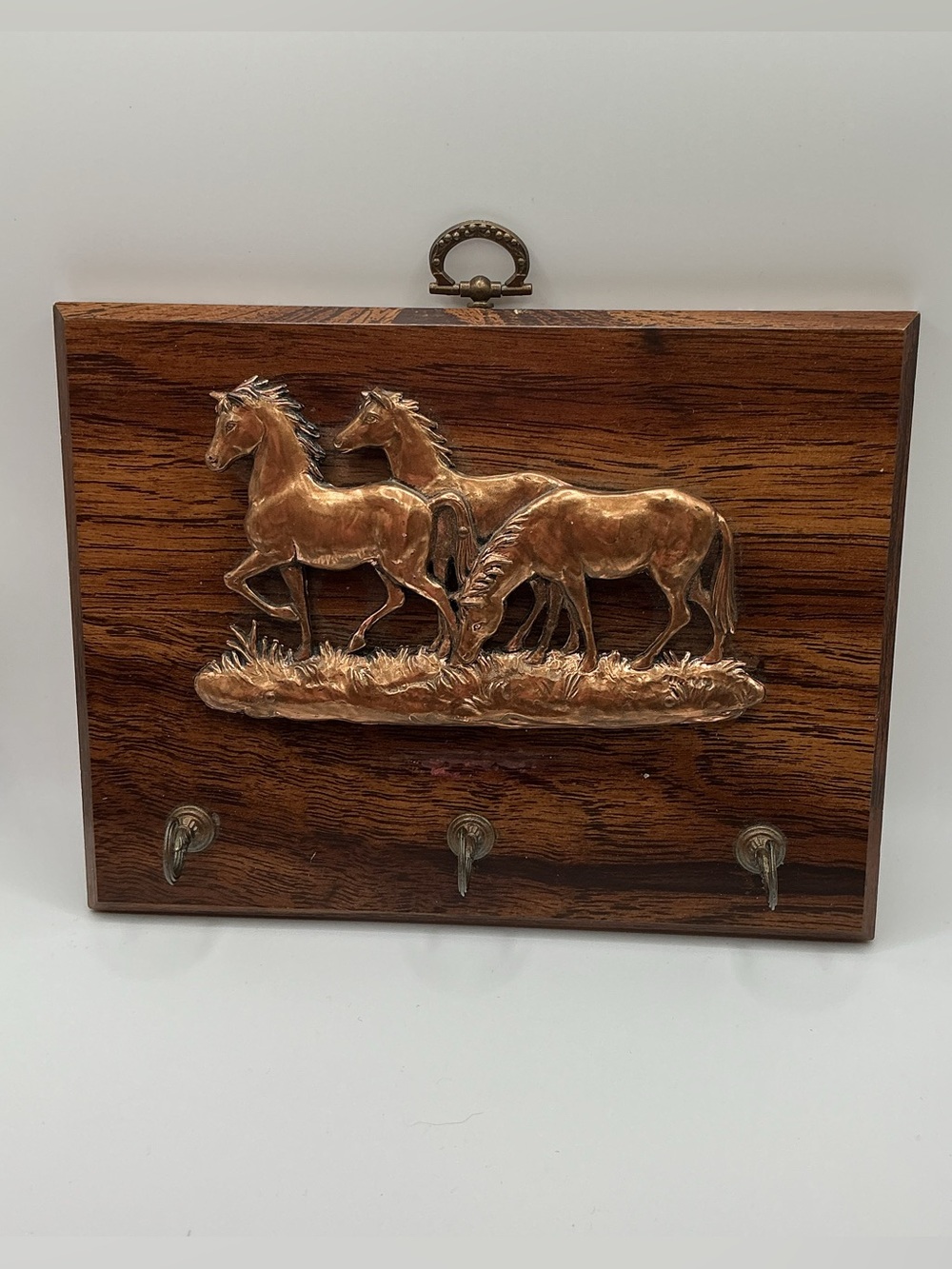 Vintage Wall Mounted Equestrian Key Holder with 3 Copper Horses
